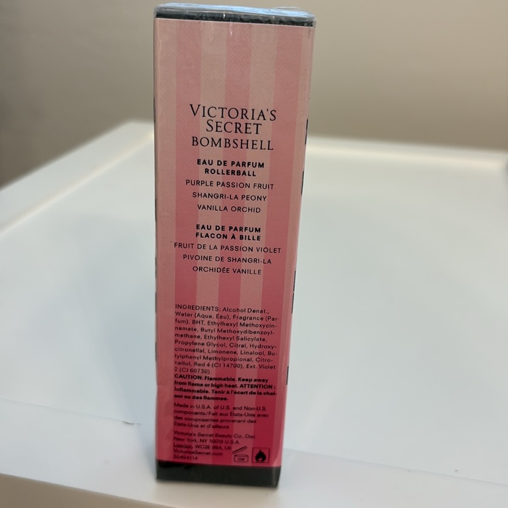 Victorias Secret Bombshell Rollerball - Picture 3 of 3